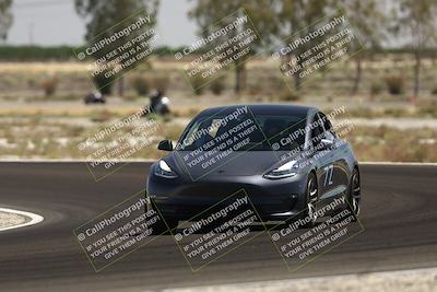 media/May-25-2025-Lotus Club Golden Gate (Sun) [[681474f0a2]]/Intermediate Group/Turn 4/